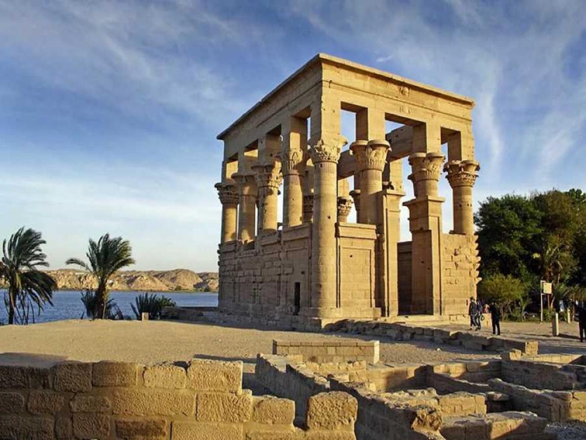 Luxor Nile Cruises: 3-4 Night Luxury Voyages Hotel Exterior photo